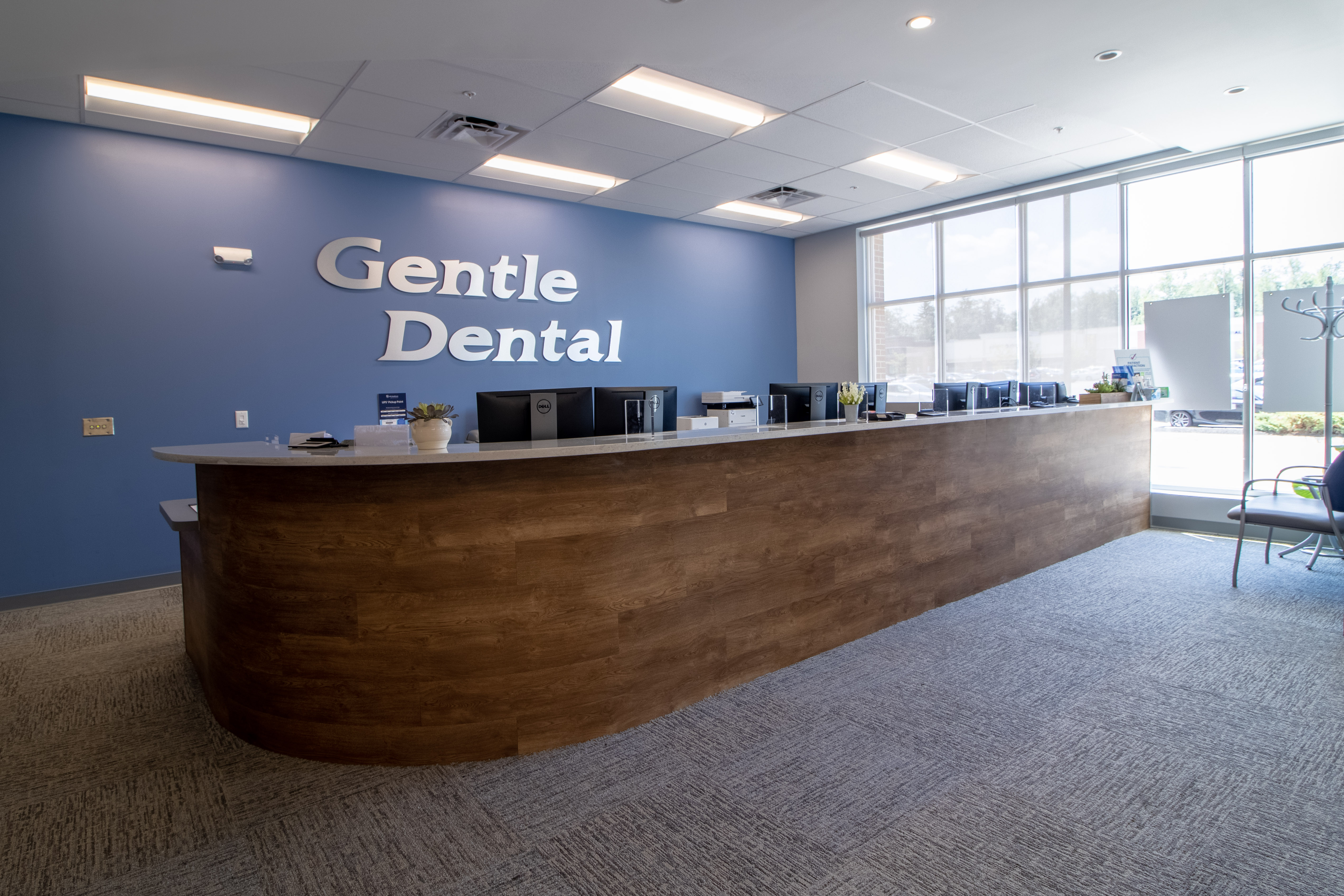 gentle-dental-rochester-front-desk