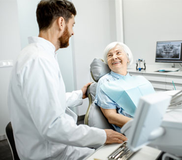 What to expect during your dental implant procedure