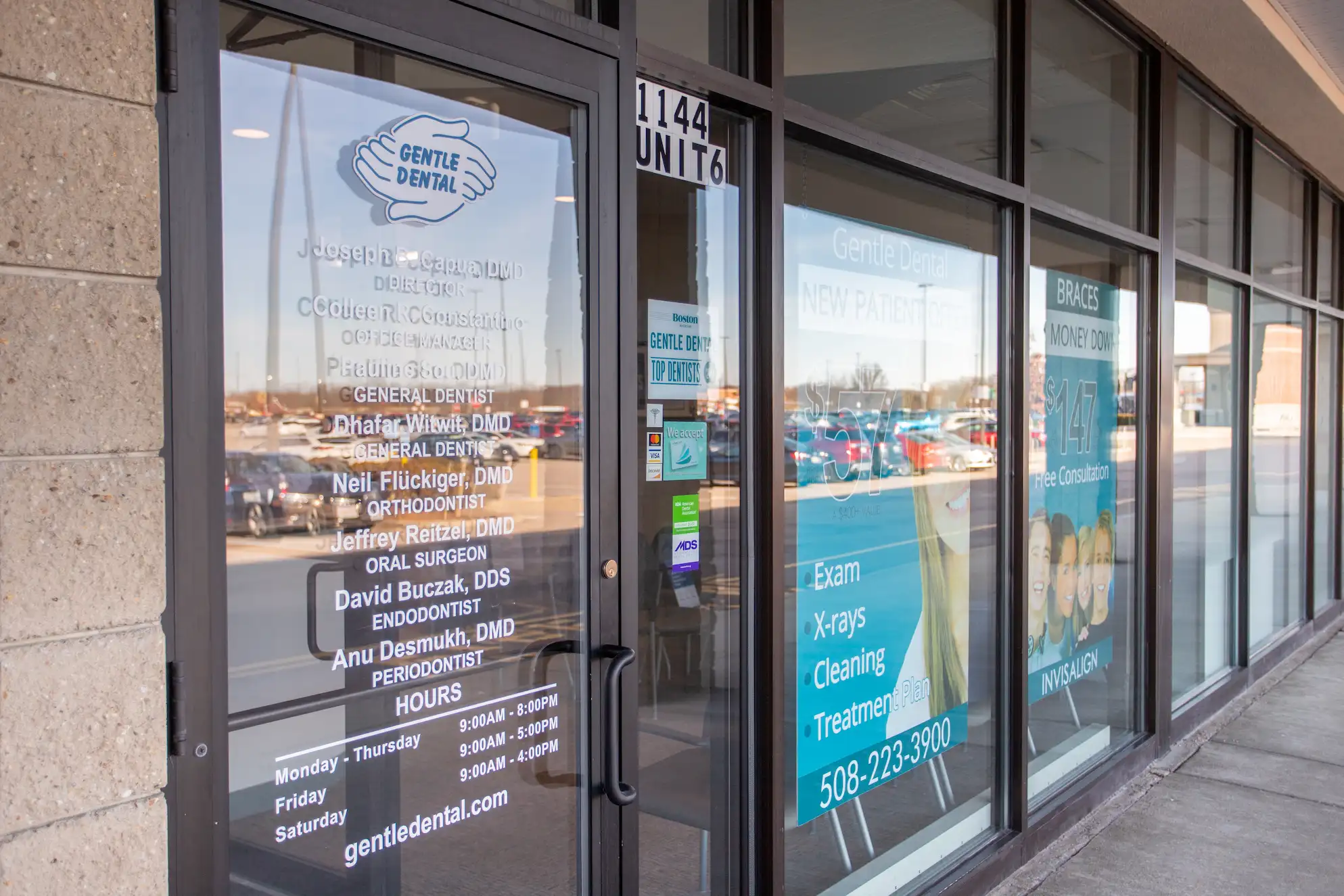 gentle-dentle-attleboro-entrance.webp